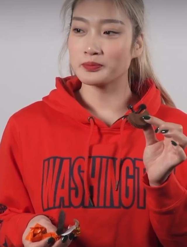 而且，没有哪个女人能抵御得住一个有实力的男人，所散发出来的魅力。